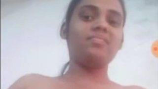 Cewek India Bugil Pamer Di Video Call