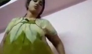 Gambar Selfie Telanjang Bulat Ala Bibi India, Siap Bikin Kamu Ngiler.