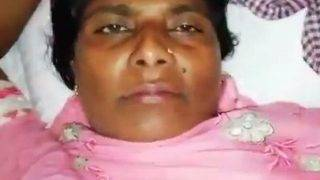 Video Seks Muka Murahan Aunty India Lokal, Cewek Bejat Siap Digojlok