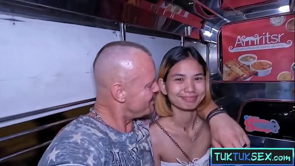Gadis Thailand Mungil Digondol Di Pattaya Pakai Tuk Tuk Buat Digituin