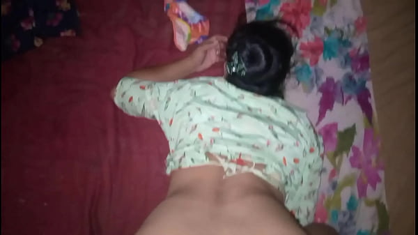 Desi Cewek Lagi Digebukin Peluk