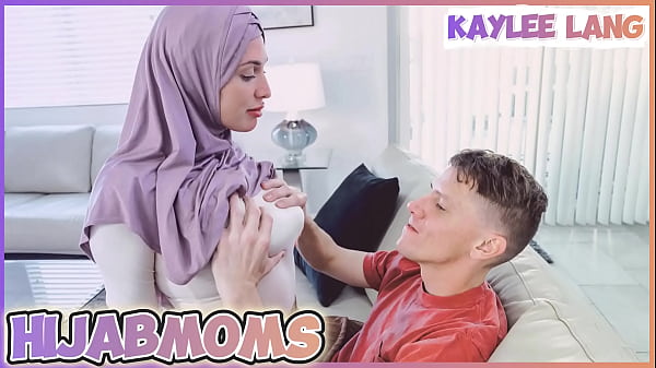 Ibu-ibu Arab Kaylee Lang, Rahasia Tapi Nafsu Banget, Pengen Digebukin.
