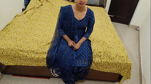 गाँव की बेटी को पिज़्ज़ा खिलाकर जबरदस्त चुदाई की, चेहरा और चूत दोनों साफ़ हिन्दी में चिल्लाए