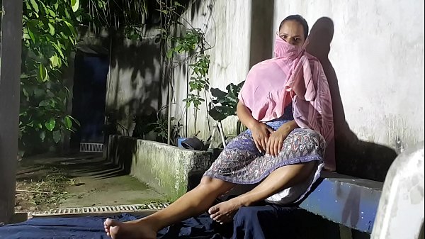 Gairah Terlarang Desi