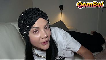 Ngentot Panas Bareng Kakak Tiri Berjilbab Turki, Elnaz Sange Banget