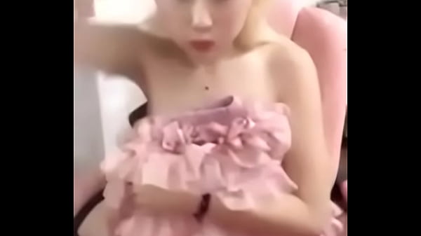 Cewek China Panas Banget Bikin Ngaceng
