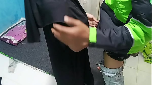 Ajak Ojol Ngentot, Ternyata Cuma Prank Bikin Makin Pengen