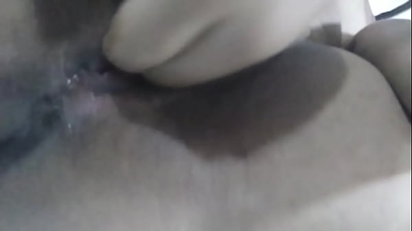 Arab Mom Berjilbab Ngacengin Kontol Sambil Muncratin Pepek Di Webcam Live, Emak-emak Arab Hot Banget