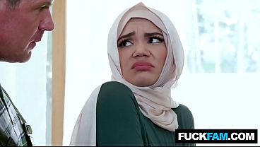 Gila Sih, Hijabi Manis Ngebut Pertama Kali Bareng Tukang Porn Naudi Nala, Jason Sarcinelli