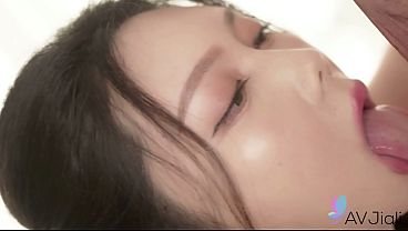 Cewek China Seksi Ban Ban Digebukin Keras Sampe Meraung.