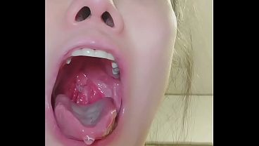 Mulut Lo Dijabanin, Lidah Ngeres Ngejilat Ampe Iler Meleber, Tenggorokan Digebukin, Ampe Uvula Lo Nangis Minta Ampun.