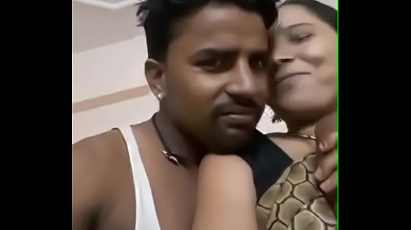Desi Aunty Montok, Toketnya Digencet Penuh Nafsu