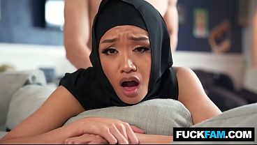 Hijabi Kena Brainwash Budaya Barat Sama Jade Kimiko & Parker Ambrose