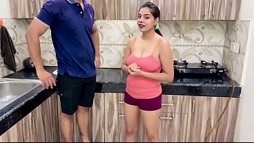 Cewek India Anak Tiri, Memeknya Lebih Rapet Dari Istri Sendiri, Hindi.
