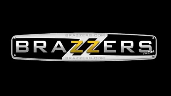 Brazzers, Bintang Porno, Toket Gede Banget Bikin Ngeces