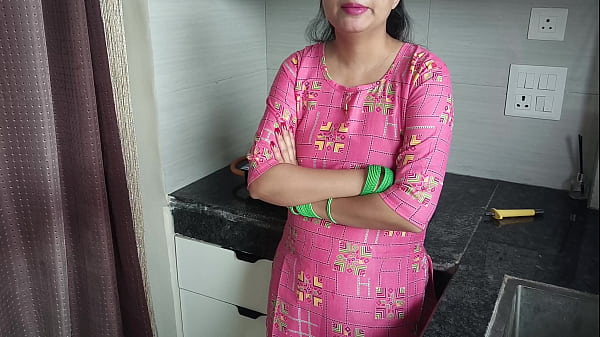 Ibu Tiri Panas Digenjot Keras Sampai Crot Pake Suara Hindi, Si Anak Tiri Goda Di Rumah.
