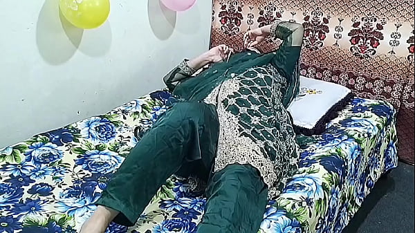 Seorang Istri Orang India Panggil Bocah Muda, Langsung Digebukin Habis-habisan, Suara Hindi Panas Bikin Makin Liar.