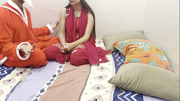 Tahun Baru 2026 Video Bokep Terbaik Dengan Dirty Talk Bahasa India Roleplay Saarabhabhi Hot Dan Seksi Makin Horny Sama Santa