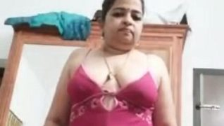 Mata Merah Basah, Tubuh Basah Kuyup—vishu Kani Dari Kerala Bikin Ngiler