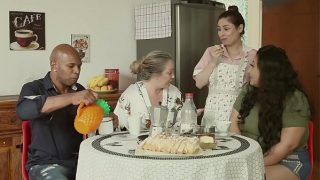 Rumah Pelacuran – Suami Di Tanduk, Ibu Nakal, Pembantu Ngeb*ng Semua Orang | Emme White, Alessandra Maia, Agatha Ludovino, Capoeira