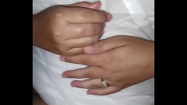 Momen Istri Tetangga Merengek Minta Dikocok Dalam