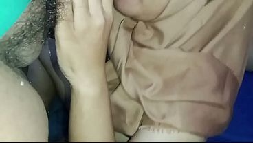 Istri Temen Minta Dikocok, Jago Jilmek – Update – Minta Dimasukin Kontol