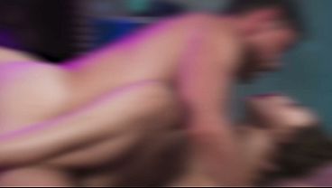 Video Dewasa – Cewek Rusia Coklat Seksi Pakai Stoking Nikmati Kontol Besar Di Semua Posisi Erotis