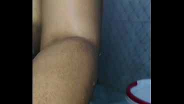 Ibu Tiri Desi India Mandi, Mms Kamera Tersembunyi, Istri Beneran Lagi Mandi, Bikin Makin Panas.