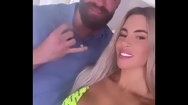 Di Lokasi Syuting Hari Ini Buat Brazzers Bareng Xcorvus777, Siap-siap Ngerasain Sensasi Panas Yang Bikin Makin Haus.