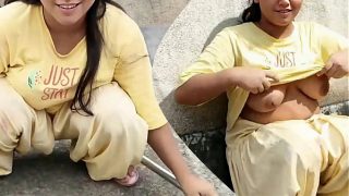 भाभी के साथ छत पर जोरदार चुदाई, गाँव की देसी मालिन का बेहद गंदा सेक्स वीडियो