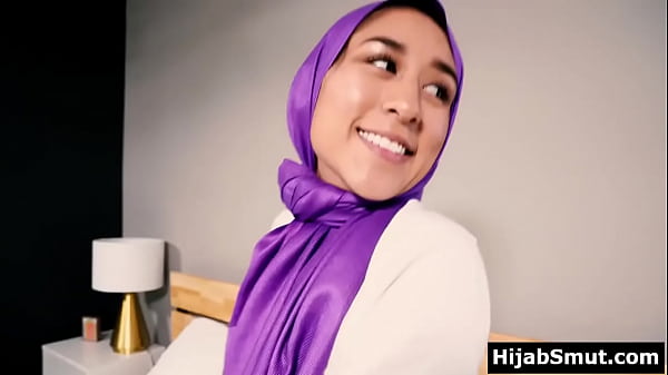 Gadis Arab Berhijab Main Gila Tanpa Izin Ortu